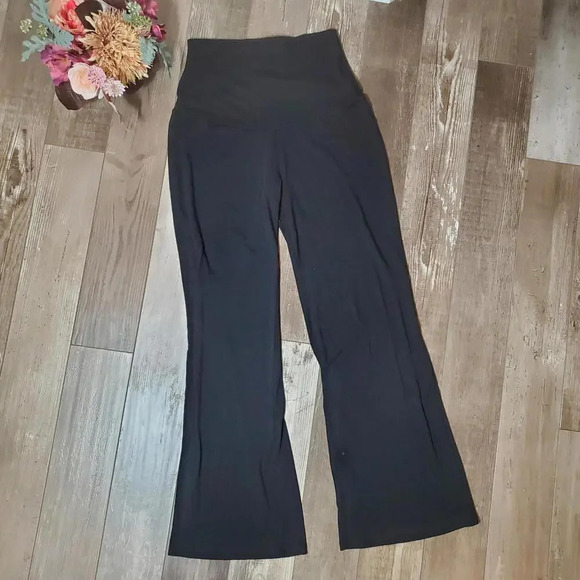 Women's Black Flare Casual Maternity Pants Size Medium - Picture 1 of 12